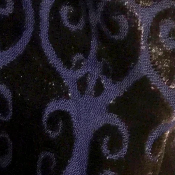 🐦 Beautiful Max Studio Flocked Velvet Scrolled Damask Camisole Tank Blouse - XL - Picture 9 of 16